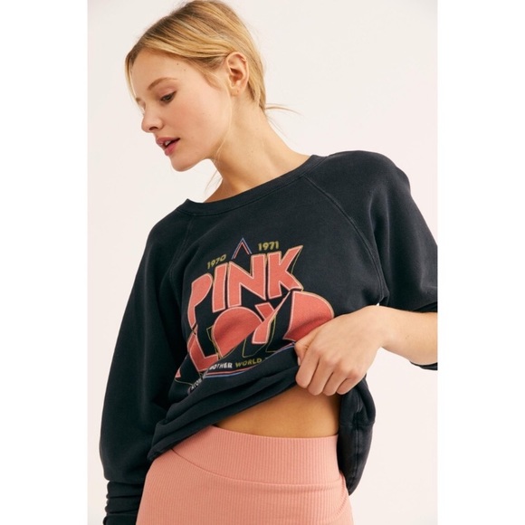 Free People BEACH Claudette Mini Skirt in blush - Picture 2 of 6